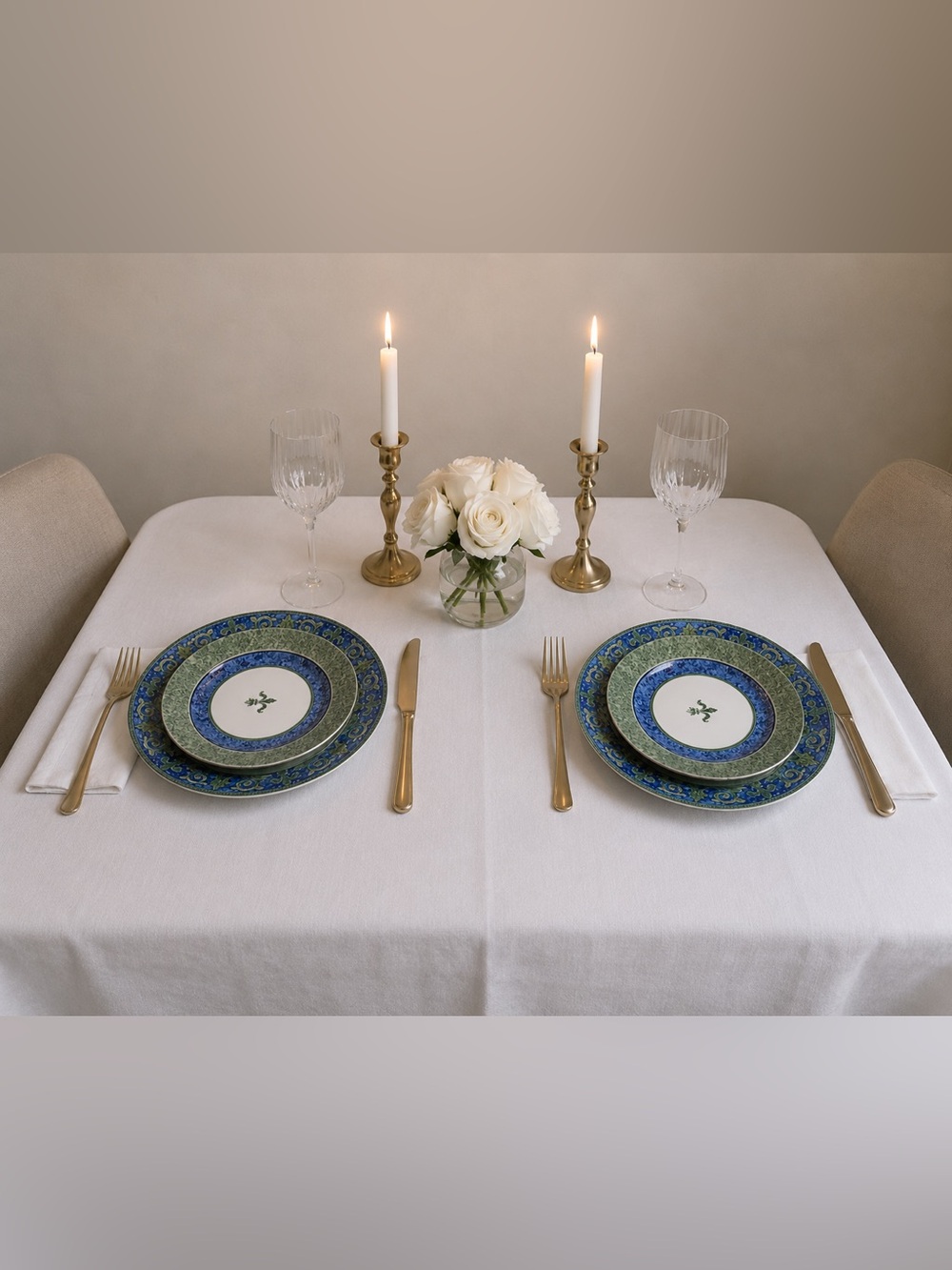 RARE and Stunning - Villa Regia by Spal Porcelanas Plates - Set of 4